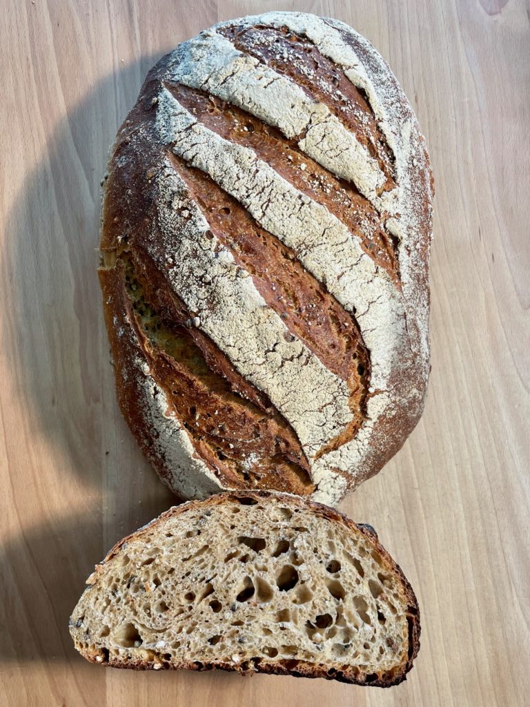 Pain au levain chanvre sarrasin